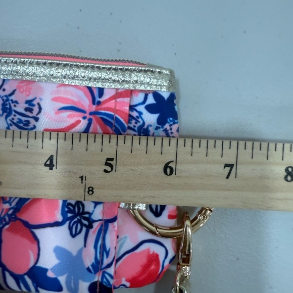 Lilly Pulitzer Printed Zip Top Wallet/Key Chain Pouch Wristlet Party Floral - Picture 4 of 5